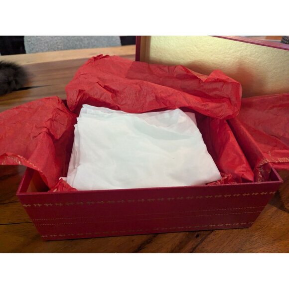 Rene Caovilla Red Embossed Shoe Box W/ Gold Accents Made In Italy Decorative Sto - Picture 8 of 15